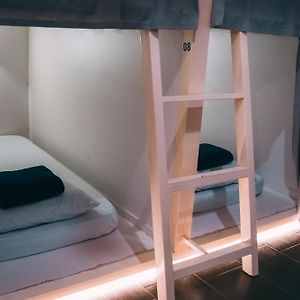 Dormitory Room Mixed
